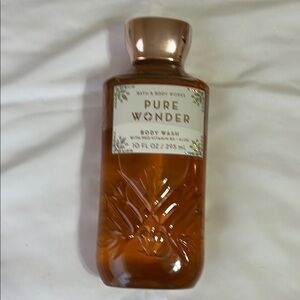 Bath & Body Works Gold Body Wash Luxurious Bath Experience
